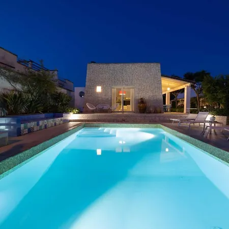 Feriehus Elegante Con Piscina Privata