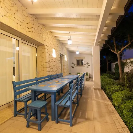Elegante Con Piscina Privata Tatil Evi *