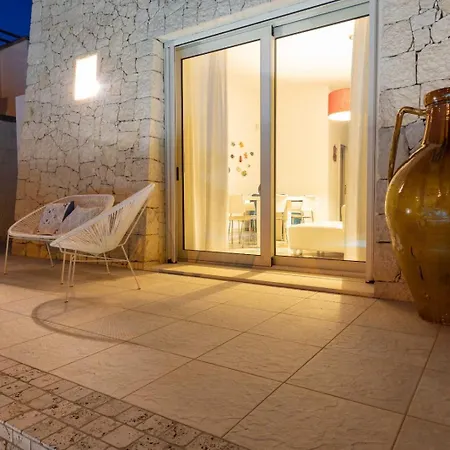 Elegante Con Piscina Privata Feriehus Marina di Mancaversa
