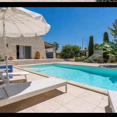 Vakantiehuis Elegante Con Piscina Privata Marina di Mancaversa